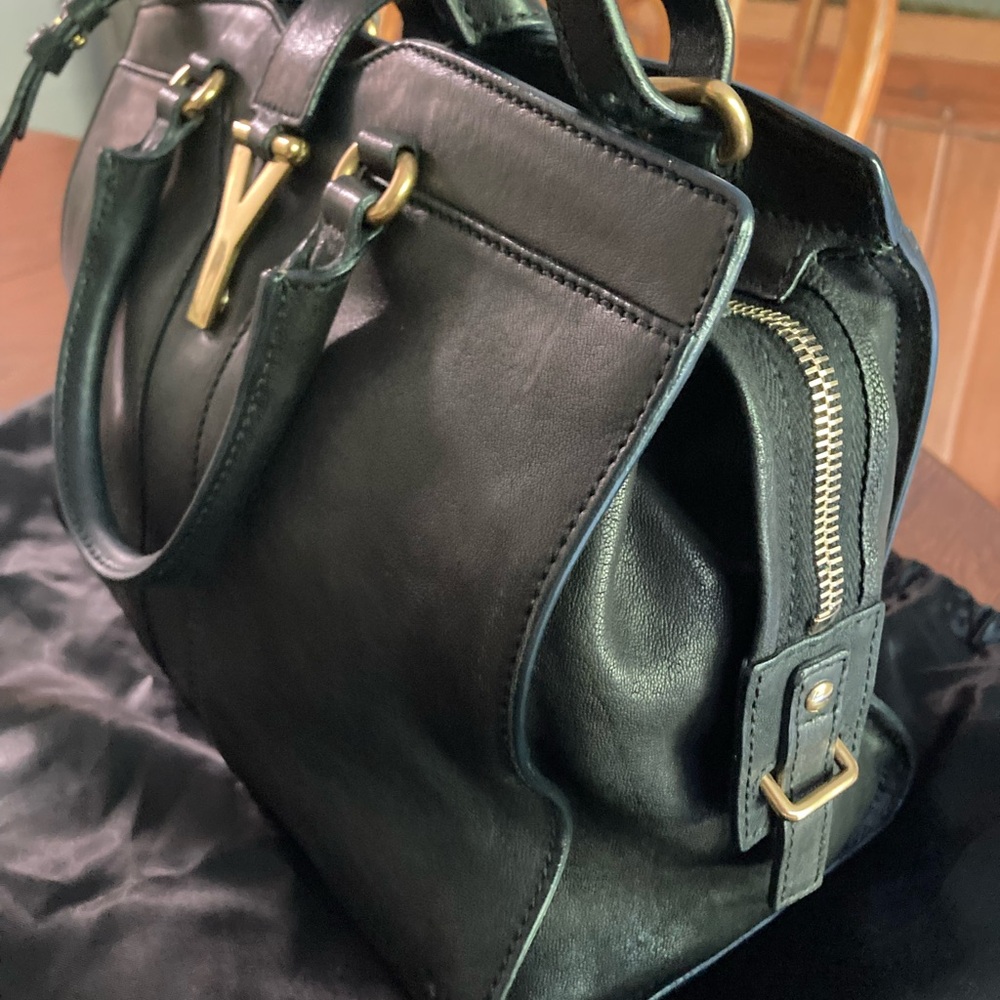 SOLD LABOR YAY SALE! Yves Saint Laurent Y Cabas Black Satchel with Gold Hardware - Picture 13 of 16